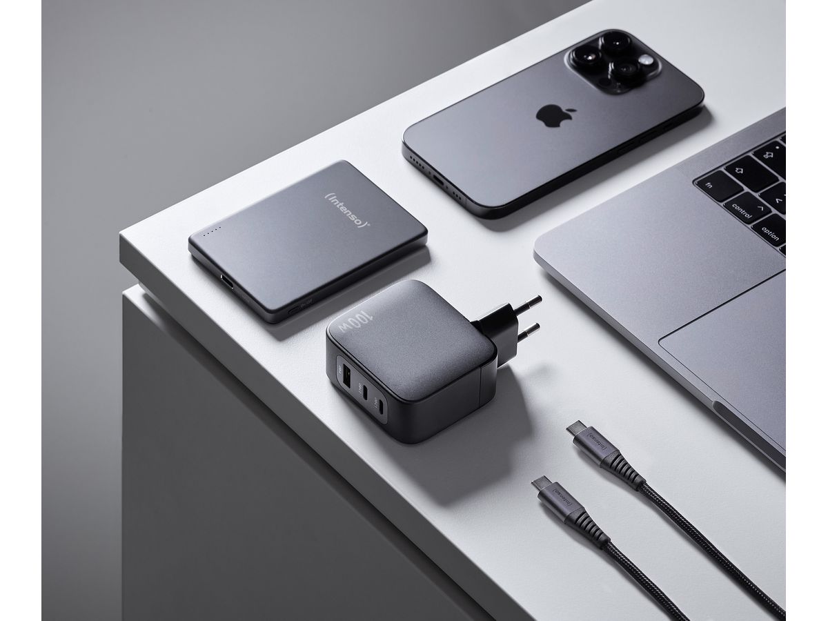 INTENSO Power Adapter W110ACC Charger 7810010 100W, 2x USB-C, 1x USB-A (4034303036035)