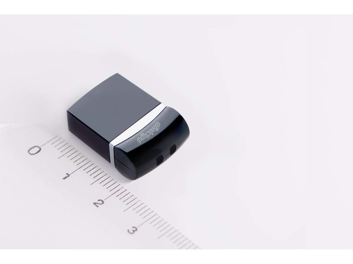 DISK2GO USB-Stick nano edge 3.0 32GB 30006681 USB 3.0 (7640111167068)