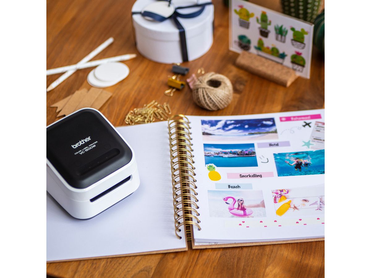 BROTHER Full Colour Label Printer VC-500W ZINK Zero Ink 50x420mm (4977766779265)
