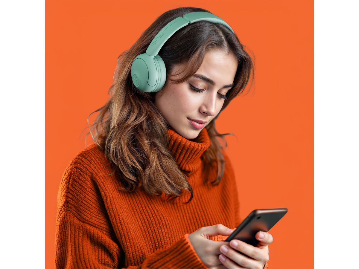 JLAB Studio 2 Headphones IEUHBSTUD2RMNT93 Wireless, Mint (0810119073976)