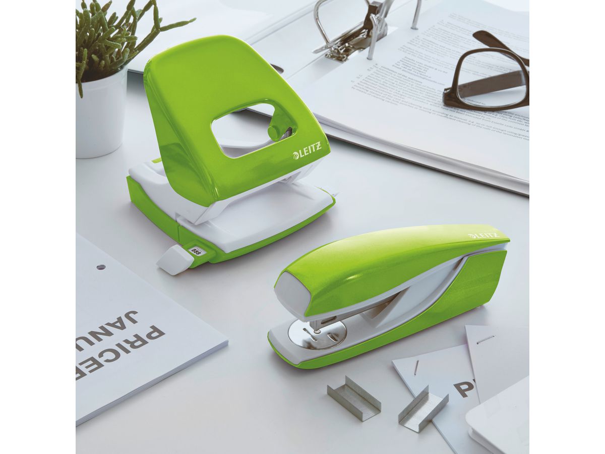 LEITZ Locher/Hefter WOW 5095 5095-10-54 grün, Bundle 30 Blatt (4002432123537)