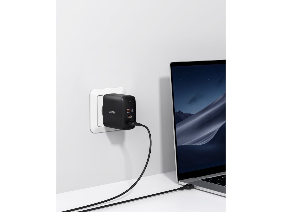 AUKEY Omnia Mix3 90W 3-Port PD GaN PA-B6S Bundle 3-Port 2xUSB-C&1xUSB-A&Cable (0692041999599)