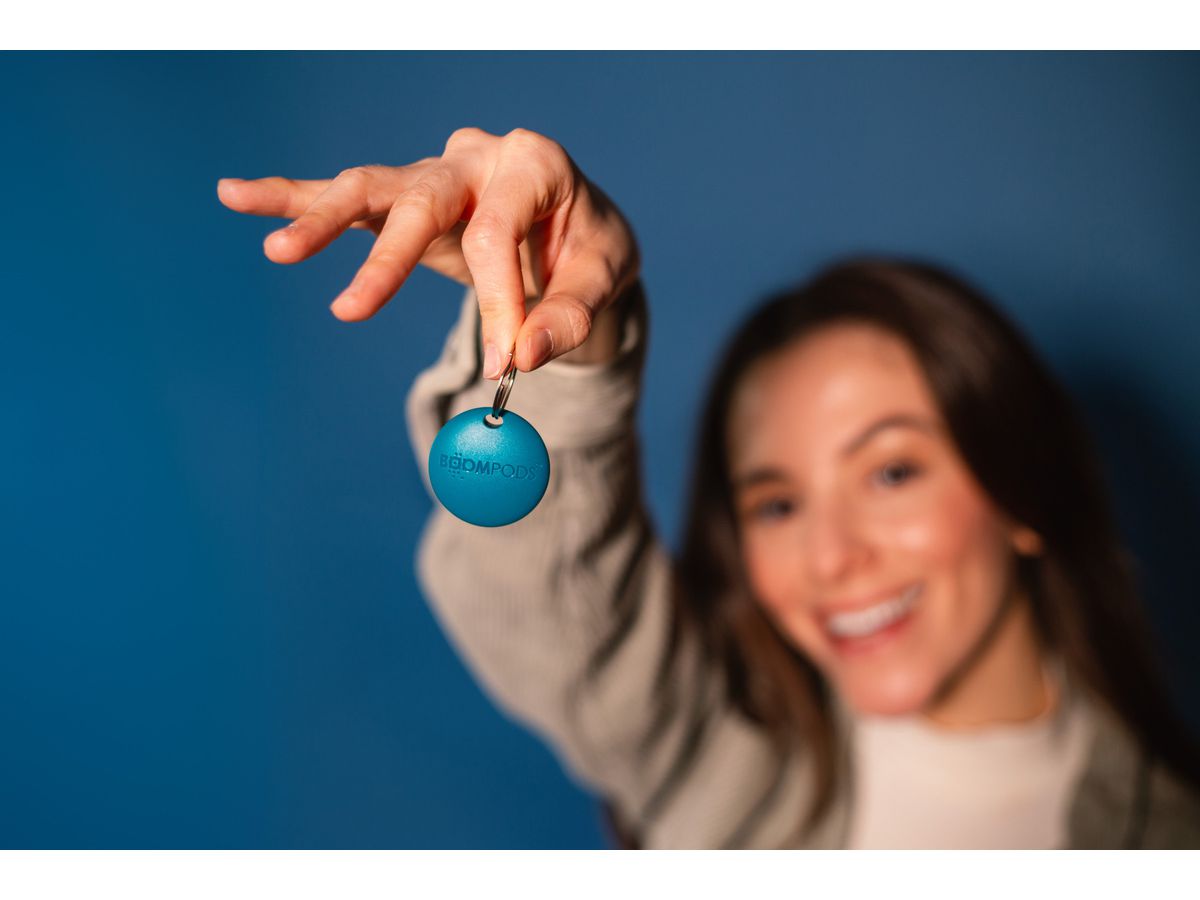 BOOMPODS Boomtag Multi Pack TAG4PK Black, Blue, White, and Pink (5060746170325)