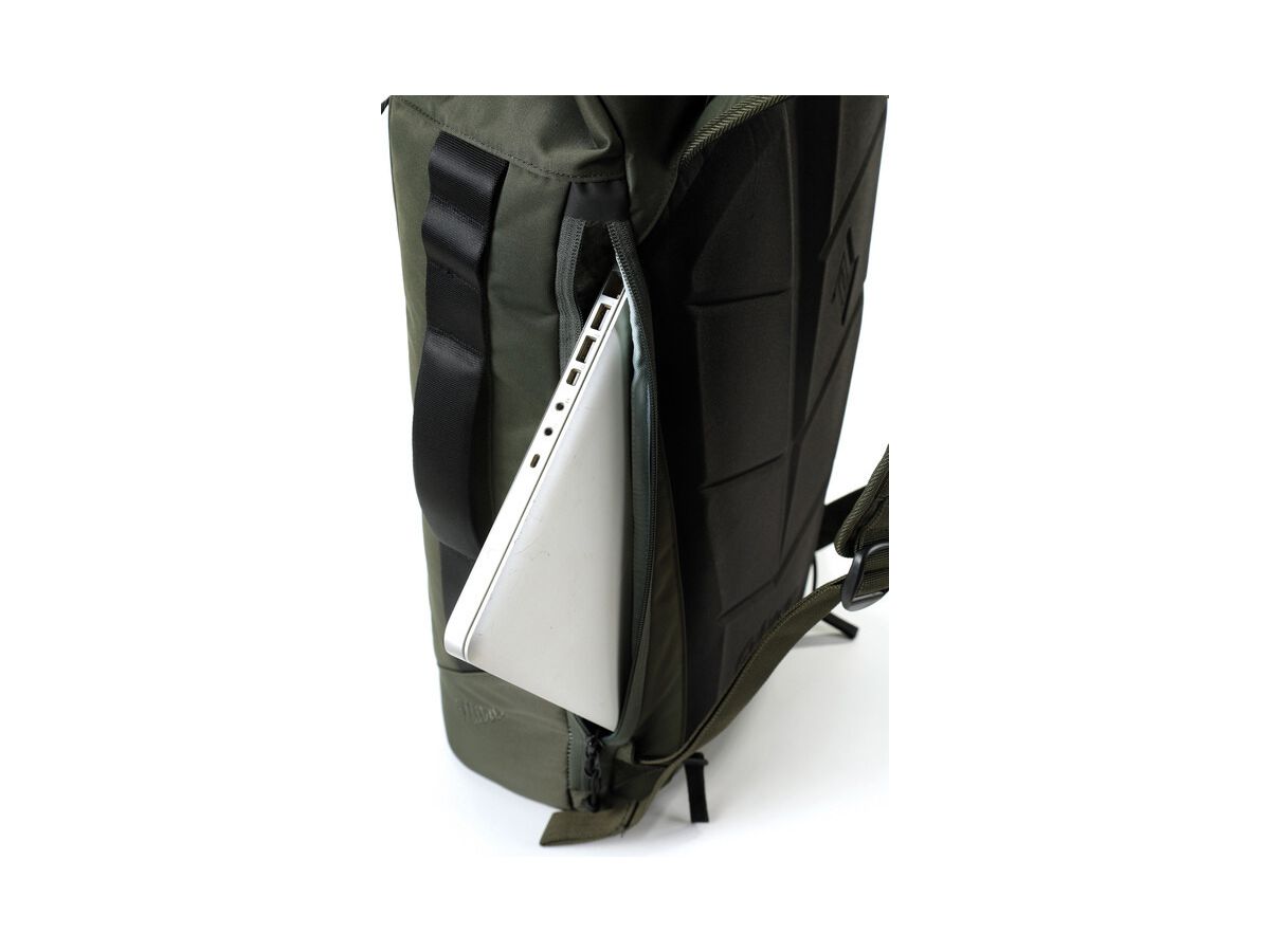 NITRO Rucksack Scrambler 878065-109 rosin 47x30x12cm (7630221817106)