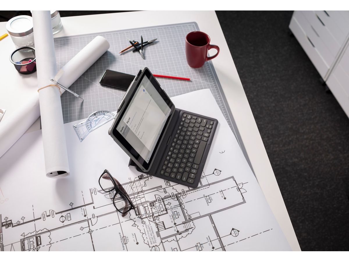 ZAGG Keyboard Pro Keys for iPad 103407139 10.2 (Gen7-9) CH (0840056136205)