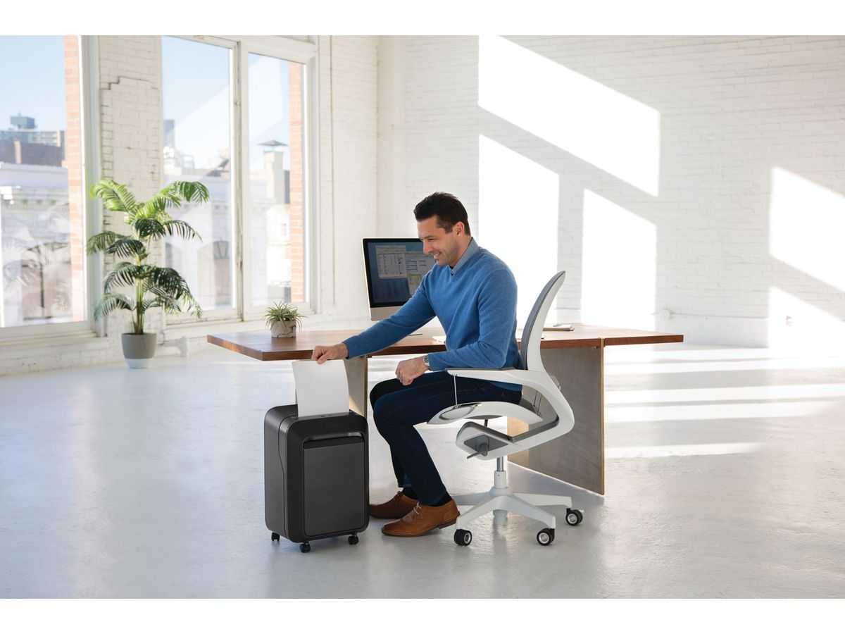 FELLOWES Destructeur docum. Powershred 5503301 LX210, P-4, 23lt (0043859763894)