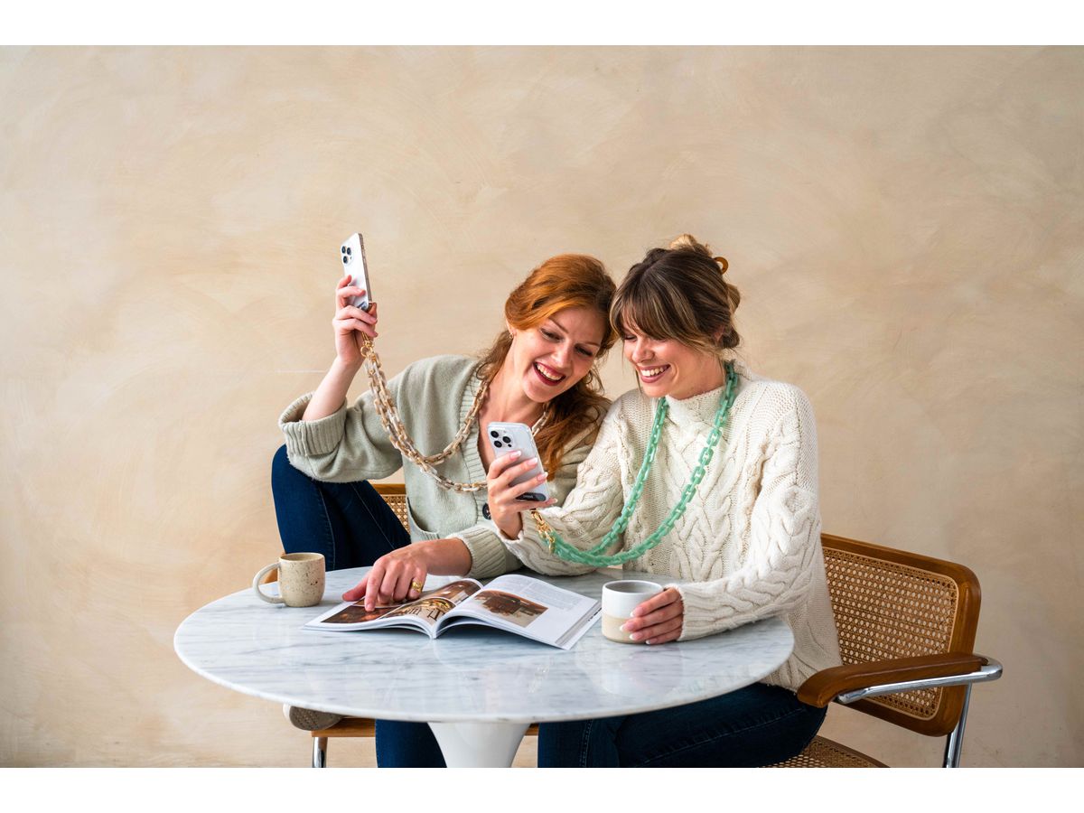 ZANAÉ Phone Necklace Vanilla Cream 18320 Cosy Capuccino beige (3663838183207)