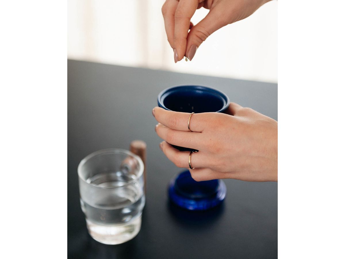 ESMEE Bicchiere da tè con colino 110.435.01 (7611983221844)